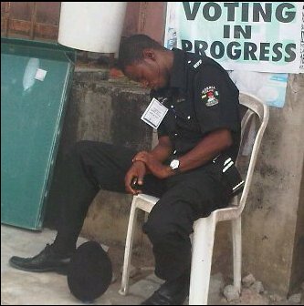 PHOTOS: Do You Know Any Of These Policemen? 1